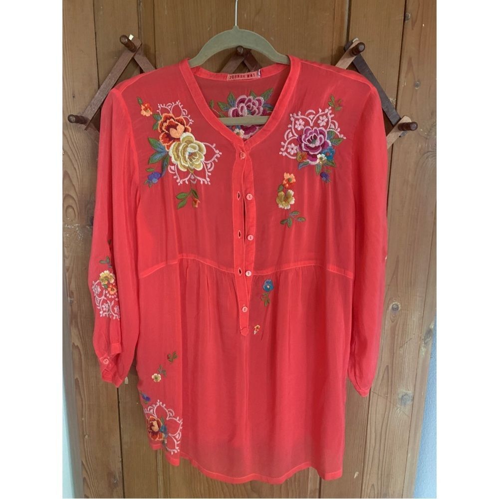 Johnny Was coral embroidered floral tunic top